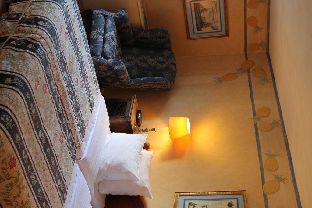 Hotel Restaurant 'T Jagershuis آوديركيرك آن دي آمستيل الغرفة الصورة